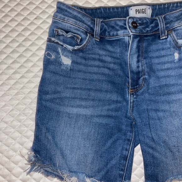 PAIGE shorts - Picture 2 of 9